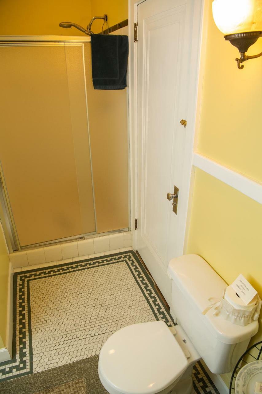 Spencer House Bed & Breakfast Erie Habitación foto